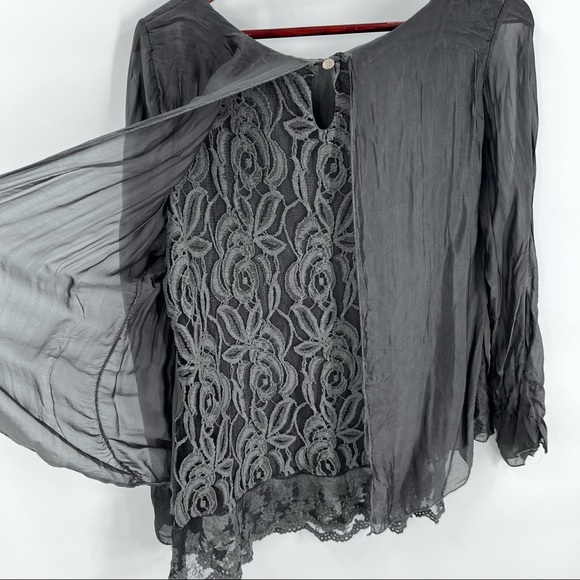 Ciao Bella Italy Long Sleeves Silky Boho Blouse - Picture 8 of 12